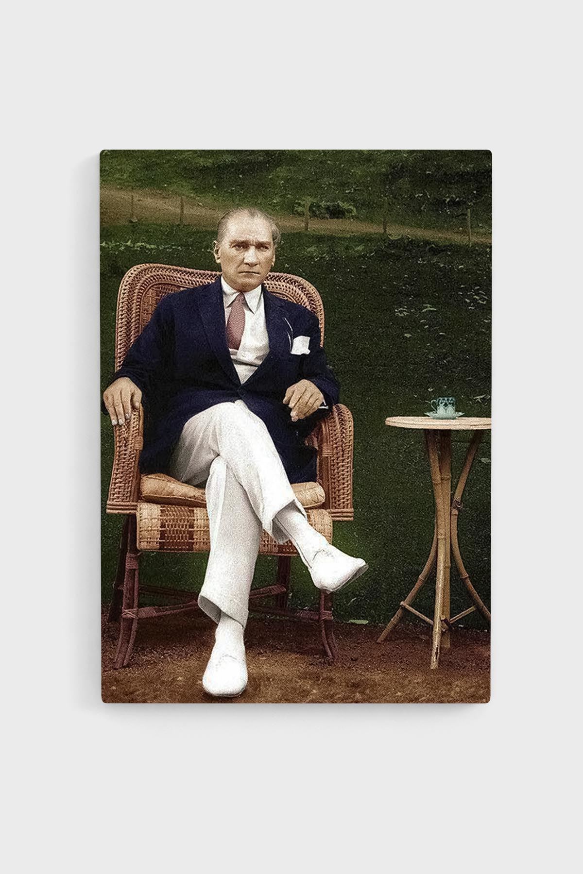 para Potansiyel Süslü elbise  Atatürk Deri Kanvas Tablo 35x50 | Turgut Office