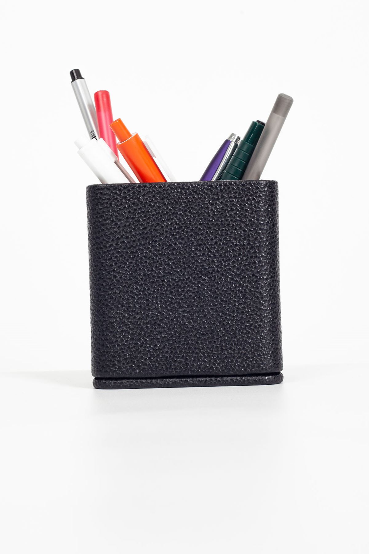Desktop Leather Wooden Detailed Pen Holder Black